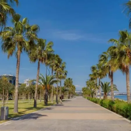 Smart Comfort Roomn2 With Private Bathroom In Location 250m